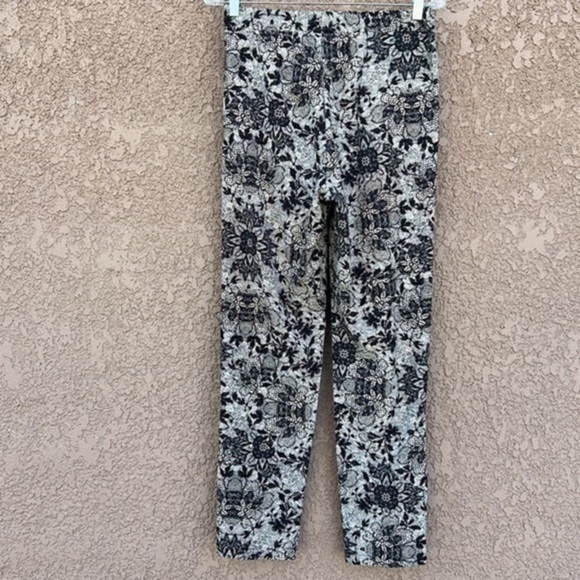 Disney‎ Alice Through The Looking Glass by Giuliana Womens Leggings Size 6 - Picture 10 of 11